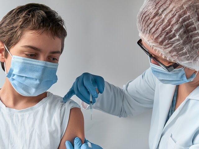Минздрав РФ опроверг сообщения о дефиците вакцин против кори и коклюша