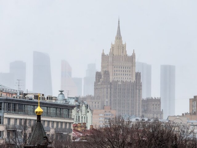 Москва соразмерно ответит на санкции ЕС в отношении российских журналистов – МИД