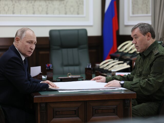 Путин посетил штаб ВС РФ в Ростове и заслушал доклад главы Генштаба о ходе СВО