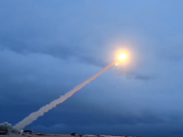 Путин сообщил об успешном испытании межконтинентальной ракеты 