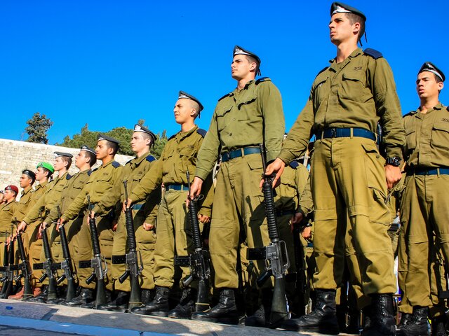 Армия Израиля заявила о мобилизации более 300 тысяч резервистов