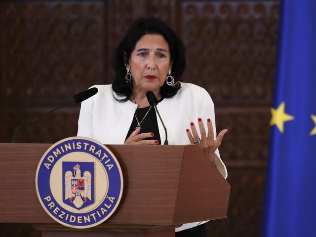 Президент Грузии заявила, что не намерена уходить в отставку после запуска импичмента