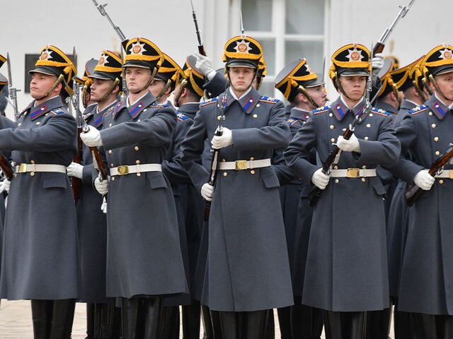 Президентский полк последний раз в этом году выступил в Кремле