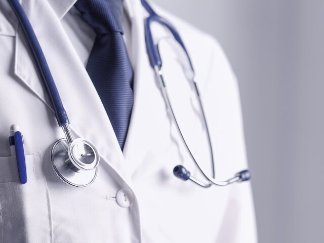 Глава Минздрава сообщил, что врачей освободят от немедицинских обязанностей