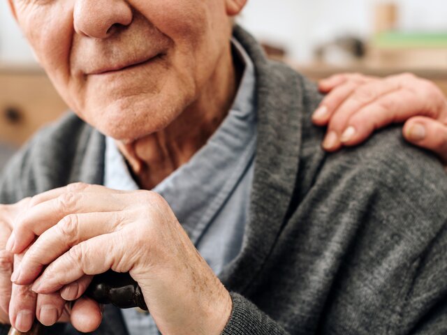 Названы два первых признака развития деменции у пожилых