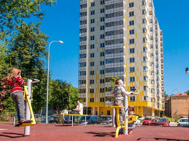 Более 100 тыс москвичей переехали в новые квартиры в рамках программы реновации