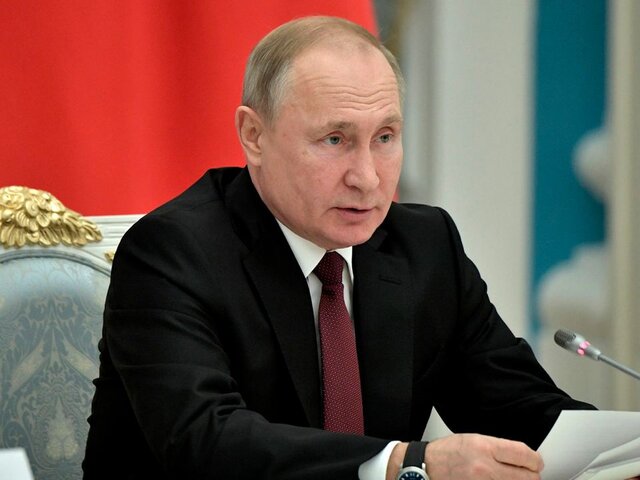 Повышение МРОТ с 2024 года позитивно скажется на доходах около 4,8 млн работников – Путин