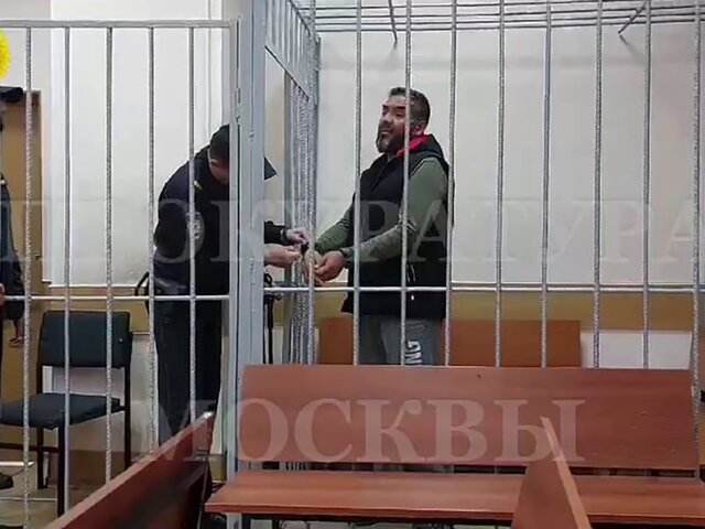 Суд арестовал еще двух фигурантов дела об отравлении шаурмой в Москве