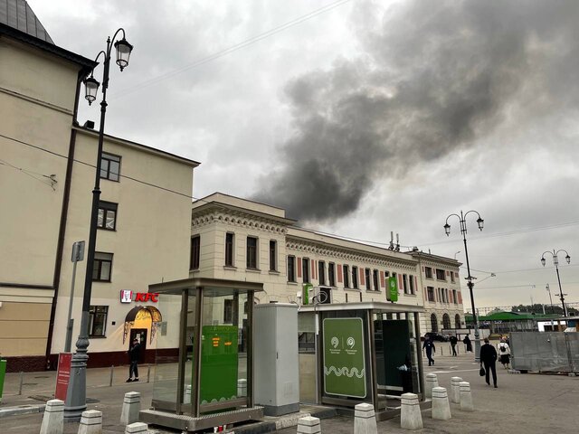 Склады у площади трех вокзалов в центре Москвы, где вспыхнул пожар, подлежали сносу
