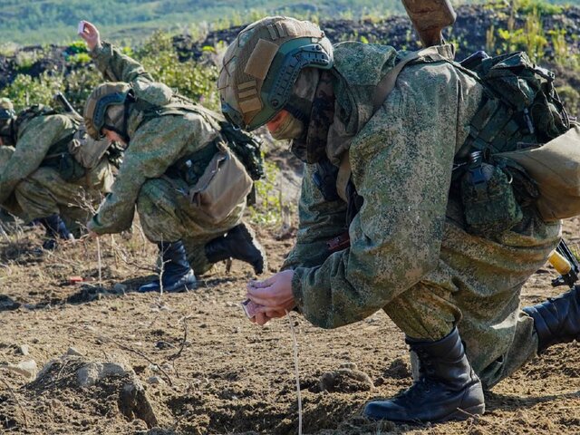 ВС РФ начали использовать новую тактику в зоне СВО с поджогом минных полей – СМИ
