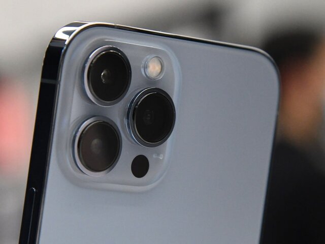Apple пообещал исправить проблему с перегревом iPhone 15