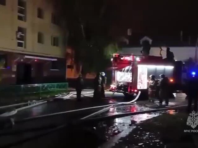 Пожар в жилом доме Тобольска потушили после взрыва газа
