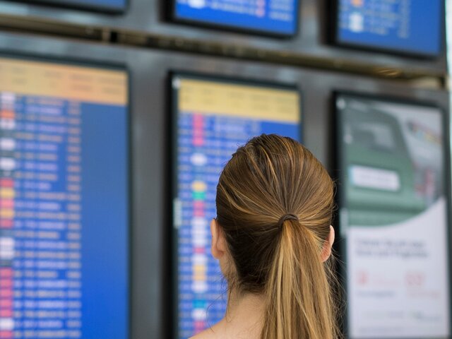 Более двадцати рейсов задержано и отменено в аэропортах Москвы