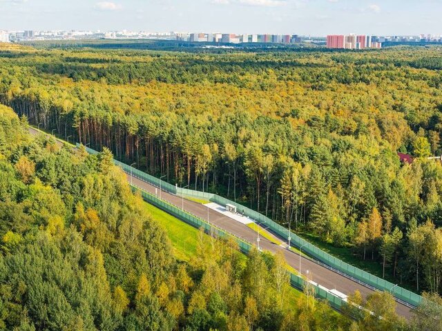 Новый дублер Боровского шоссе в ТиНАО готов на 98% – Собянин