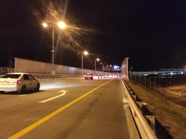 Движение транспорта по Крымскому мосту восстановили