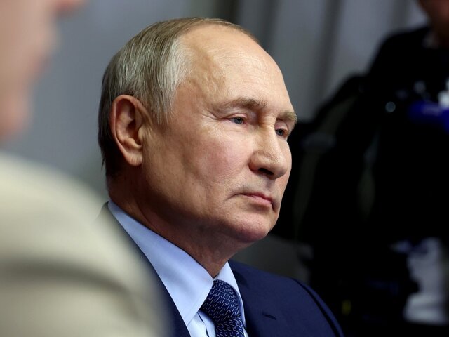Путин поручил гарантировать в бюджете исполнение всех соцобязательств