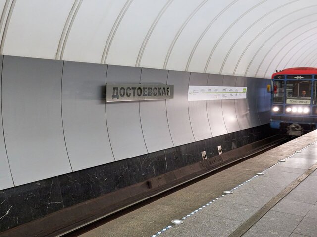 Движение поездов по салатовой линии метро Москвы восстановили после сбоя