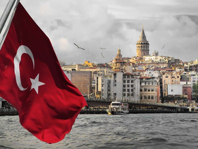 В Турции опровергли сообщения о запрете на выдачу ВНЖ иностранцам во всех районах Стамбула