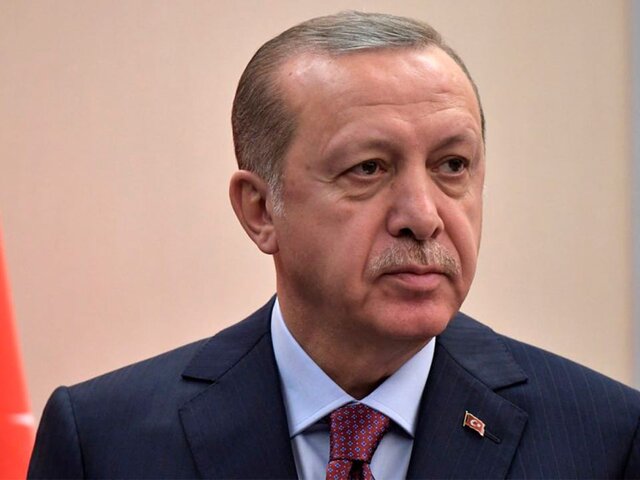 Эрдоган заявил, что надеется на визит Путина в Турцию для обсуждения выдачи бойцов 