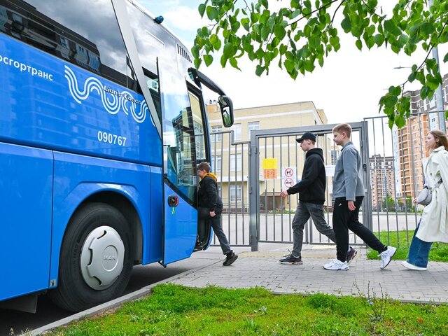 Собянин: около 480 тыс детей перевезли автобусы Мосгортранса в музеи и выставочные залы