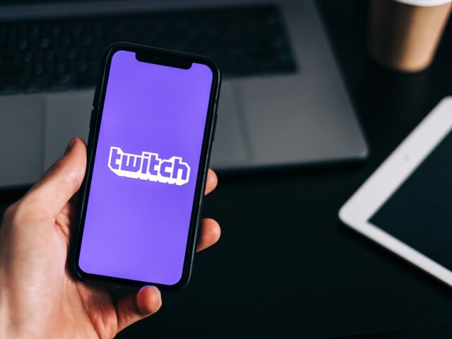 Twitch обязали выплатить 4 млн рублей за неудаление фейков о ходе СВО