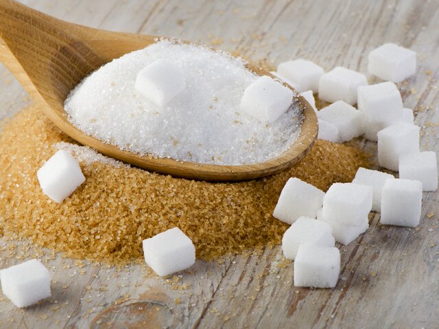 Врач рассказала, сколько сахара можно есть в день без последствий для здоровья