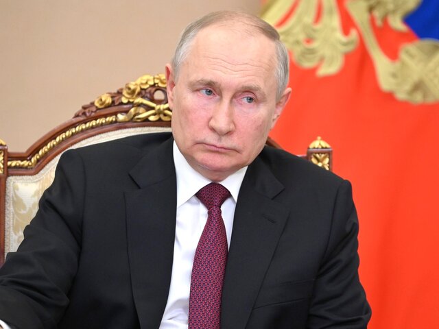 Путин заявил, что арктическая зона стратегически важна для России