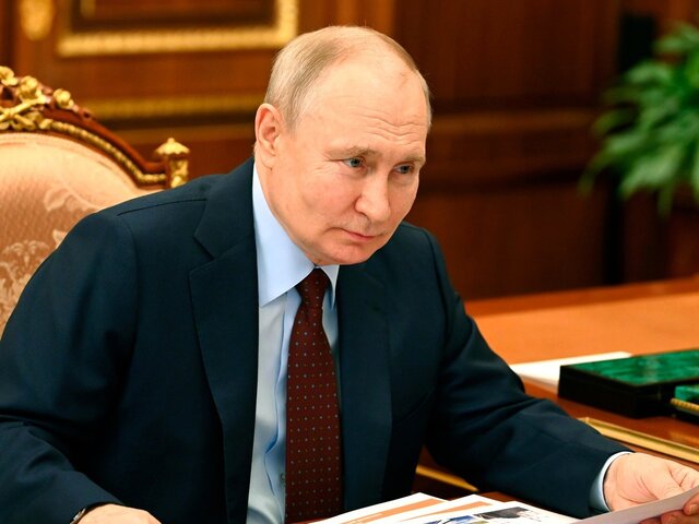 Путин заявил, что РФ проходит очень сложный путь своего развития
