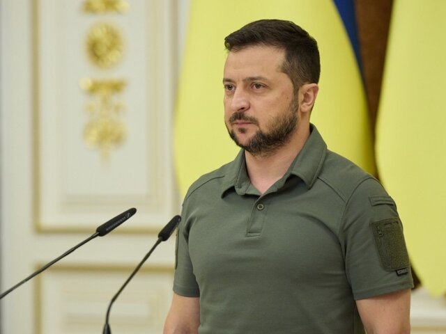 Политолог заявил, что Зеленский пытался показать успехи признанием про Крымский мост