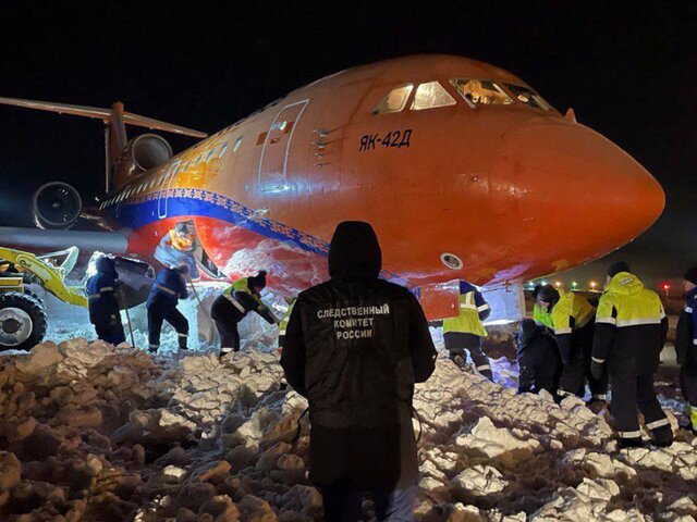 Самолет выкатился за пределы ВПП при посадке в Архангельске