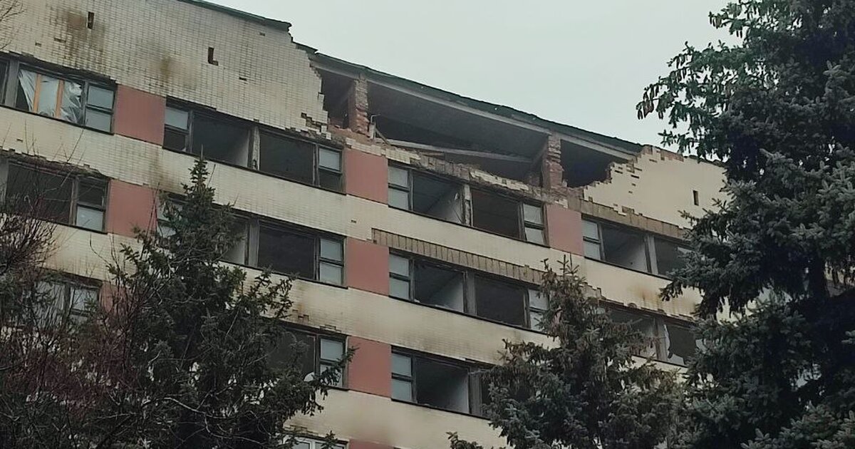 Первое января какой праздник. 01 января. 1 января новый год. С первым днем нового года. 1 января новый год.