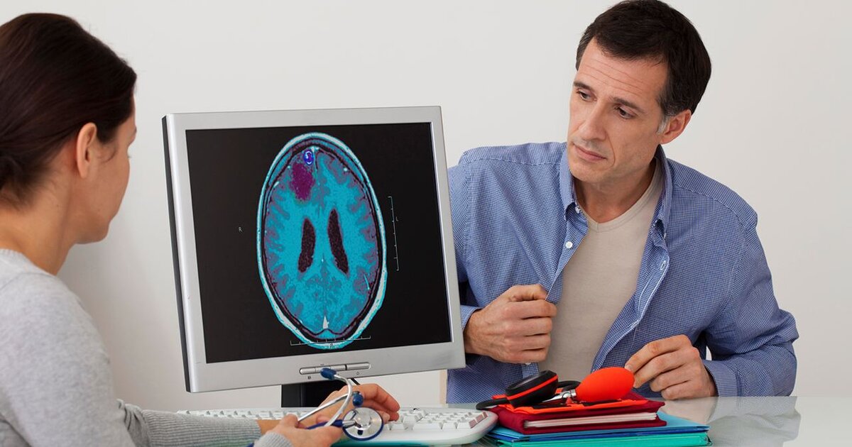 Доктор тест. Доктор с белыми волосами. Куприна «чудесный доктор». Dr pi. Медицинский центр доктор плюс екатеринбург.