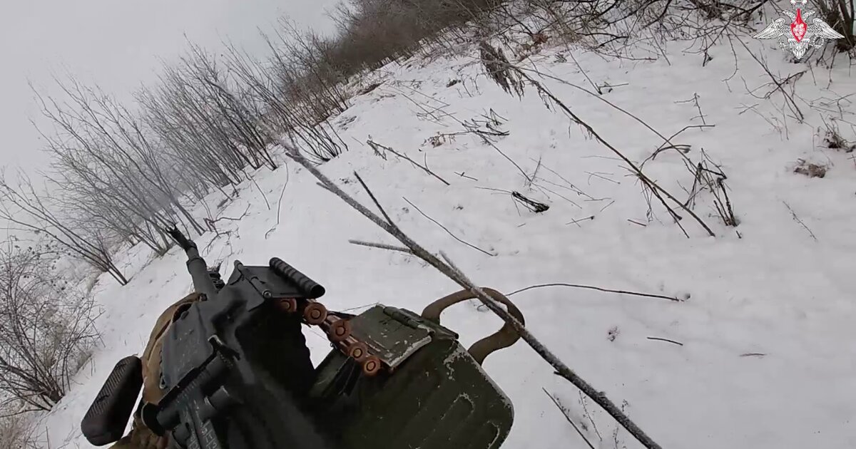 смоленские бои 1942. отдача пулемета. дальность полета снаряда гаубицы. мод направление стволов на миникарте для wot. отдача от выстрела из ружья.